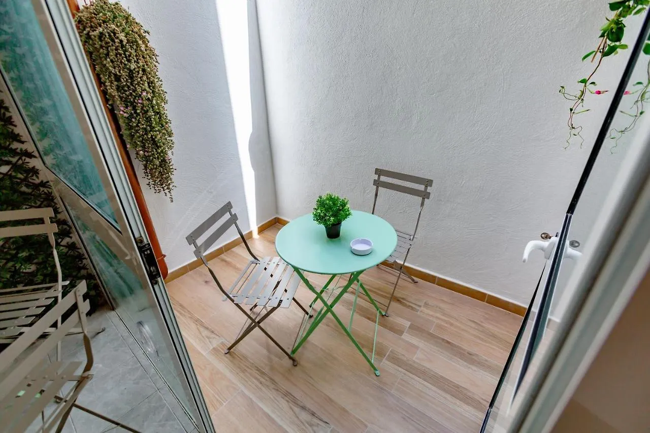 Bed & Breakfast Antonella Home B&B Bari Italy